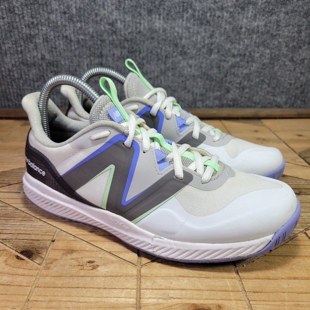 New Balance Women's Size 7.5 Tennis Pickleball Shoe - 796 V3 Hard Court